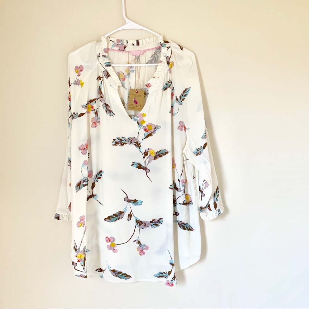 Floral Quarter Blouse